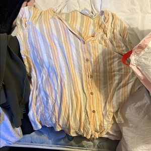 Button down tie in the front